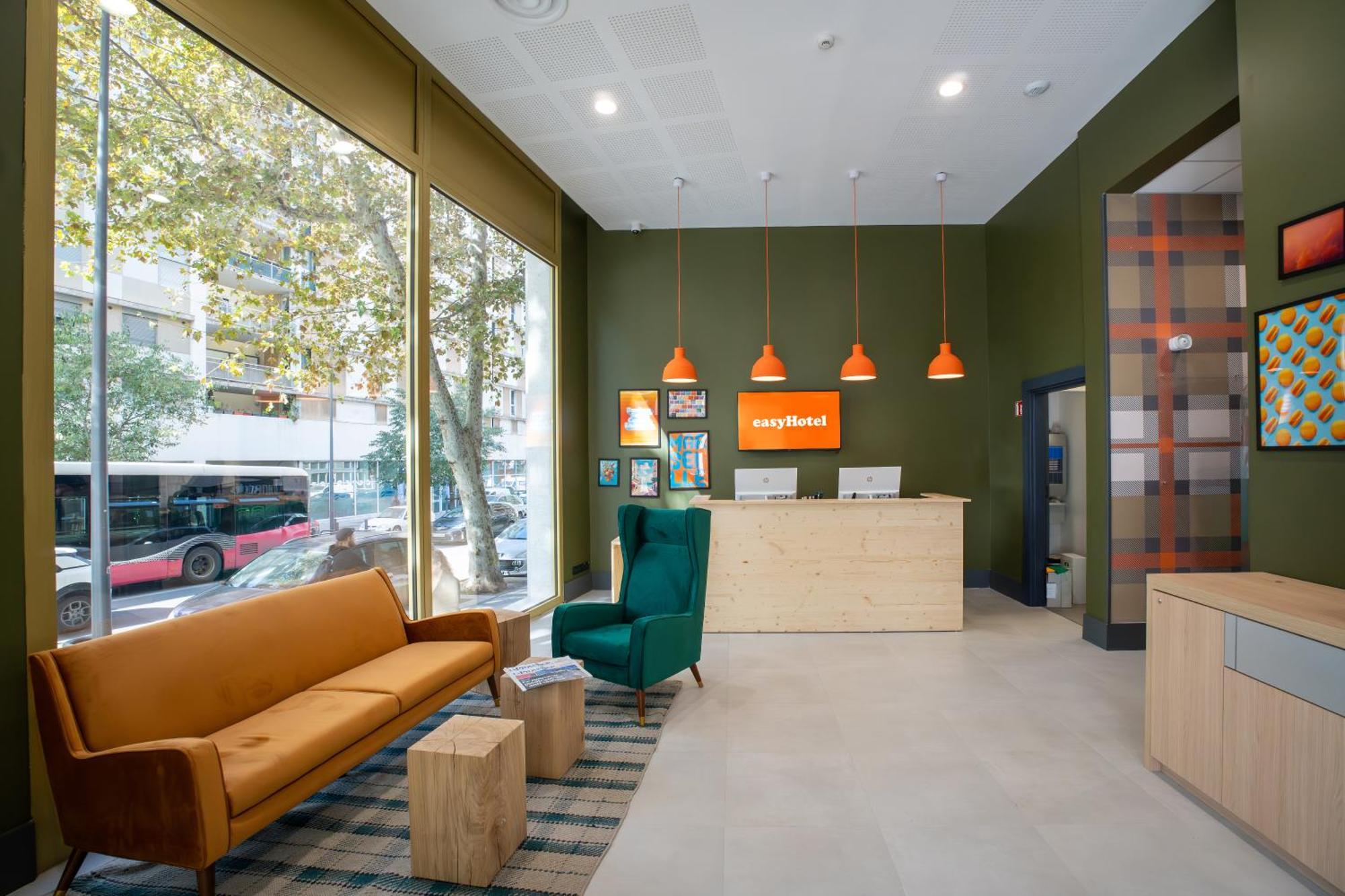 Easyhotel Marseille Euromed 外观 照片