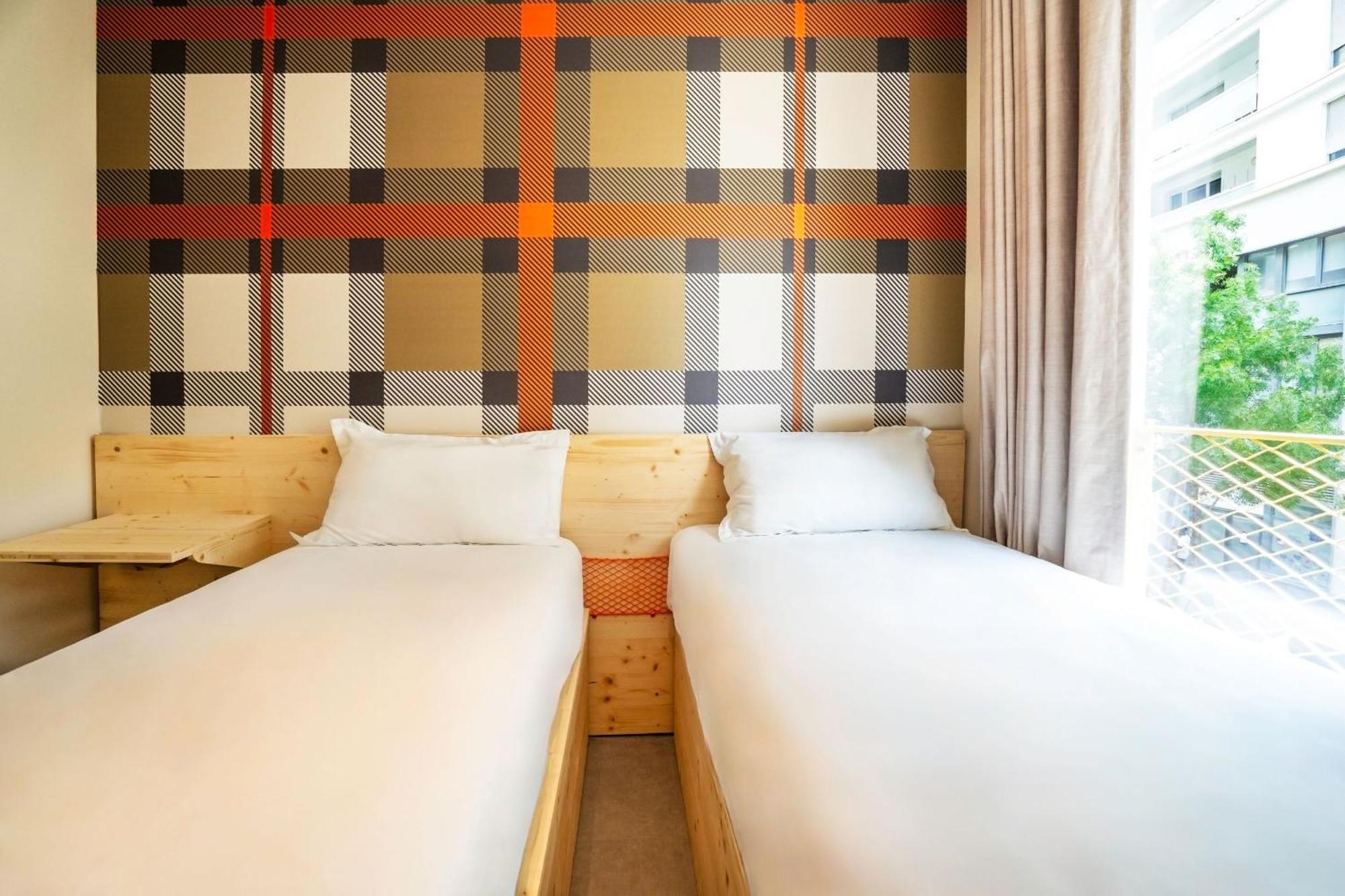 Easyhotel Marseille Euromed 外观 照片